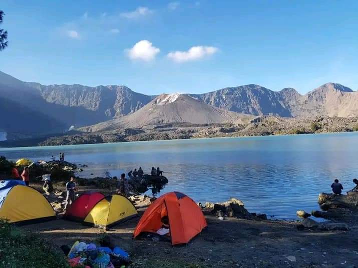 rinjani trekking, mount rinjani trekking, mount rinjani hike, mount rinjani tour rinjani tour, rinjani hike, mt rinjani hike, mount rinjani trek, rinjani trek, mount rinjani trekking tour