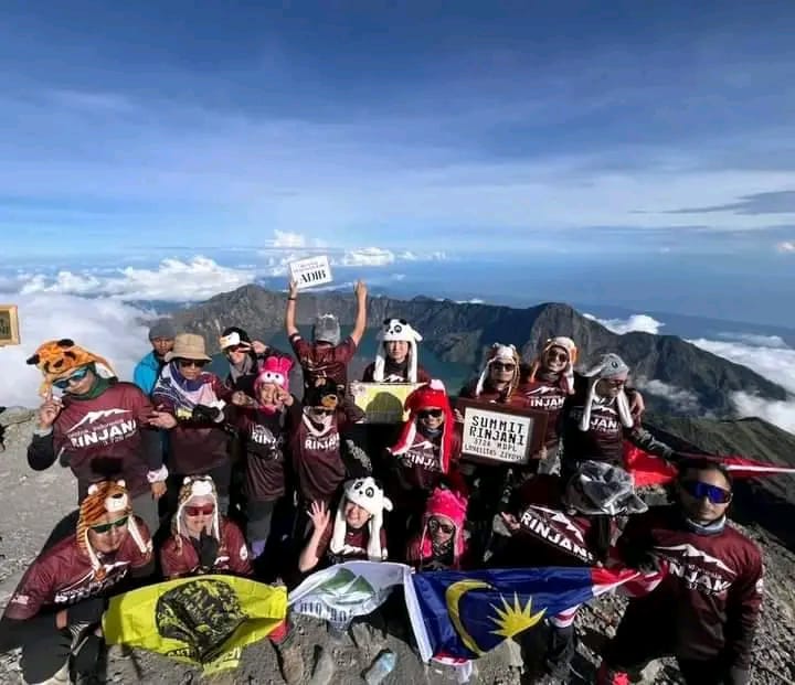 rinjani trekking, mount rinjani trekking, mount rinjani hike, mount rinjani tour rinjani tour, rinjani hike, mt rinjani hike, mount rinjani trek, rinjani trek, mount rinjani trekking tour