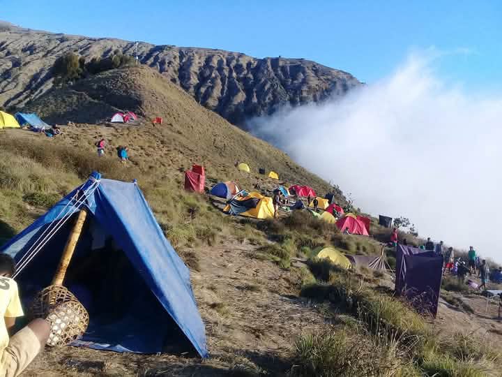 rinjani trekking, mount rinjani trekking, mount rinjani hike, mount rinjani tour rinjani tour, rinjani hike, mt rinjani hike, mount rinjani trek, rinjani trek, mount rinjani trekking tour